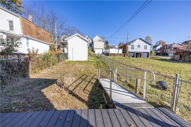 1312 Woodmont Ave, New Kensington, PA 15068