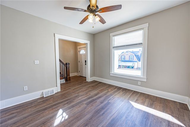 1312 Woodmont Ave, New Kensington, PA 15068