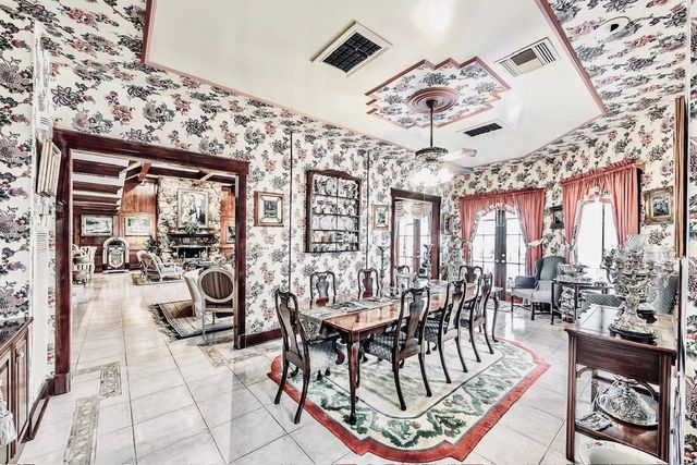 444 Oak Alley Dr, Houma, LA 70360