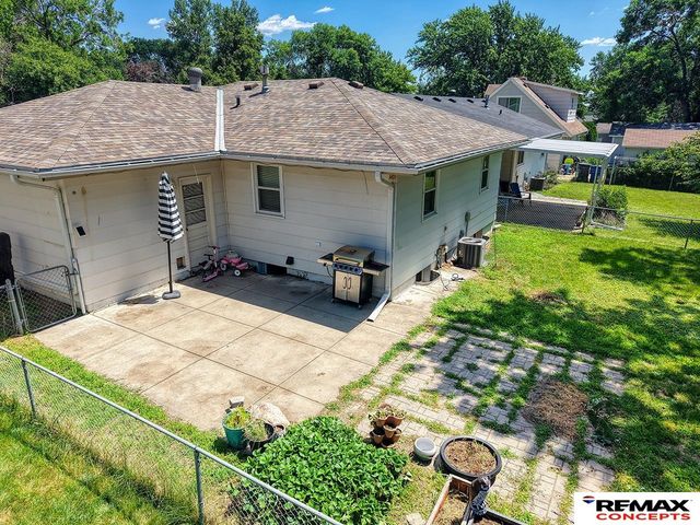 1905 Fairfield Street, Lincoln, NE 68521