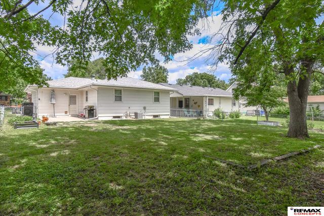 1905 Fairfield Street, Lincoln, NE 68521