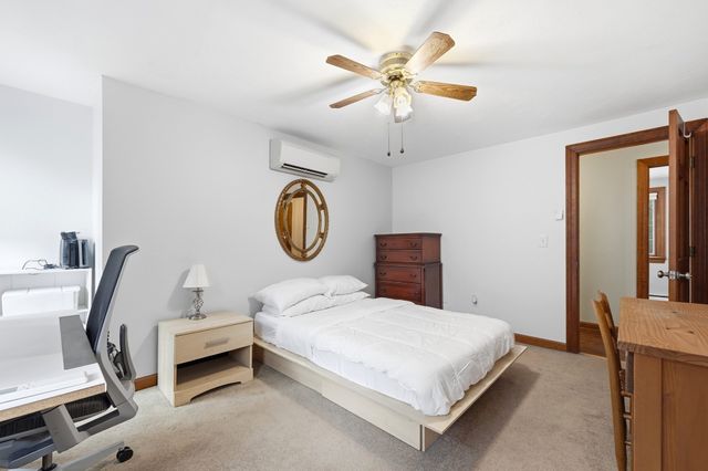 14 Nottingham Cir, Holden, MA 01520