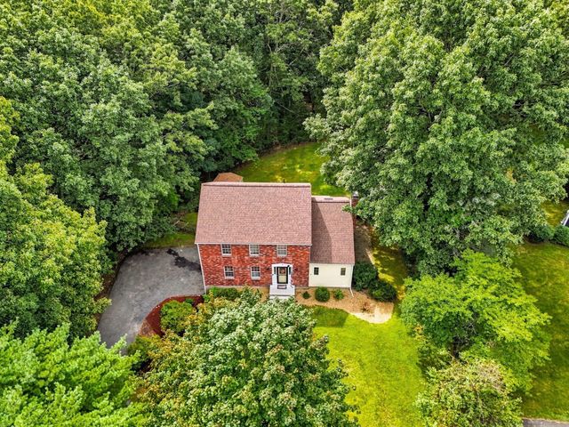 14 Nottingham Cir, Holden, MA 01520