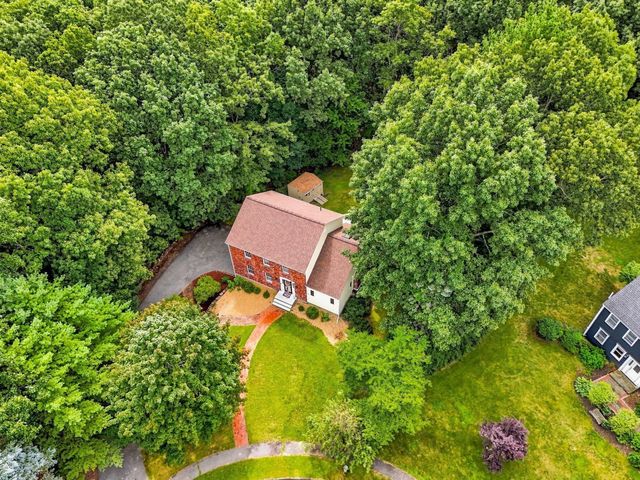 14 Nottingham Cir, Holden, MA 01520