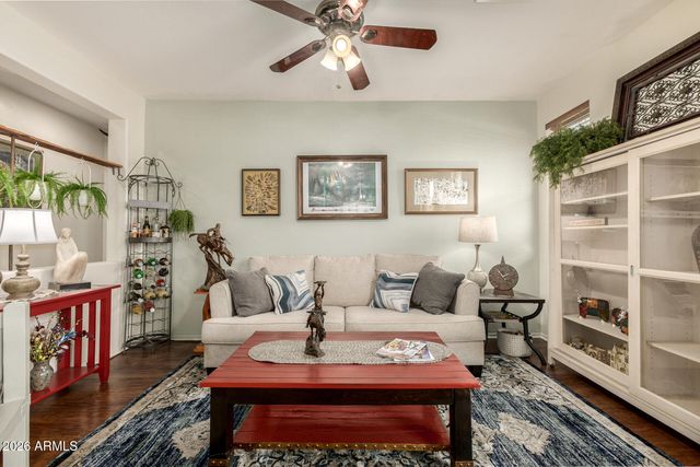 1849 S BALBOA Drive, Gilbert, AZ 85295