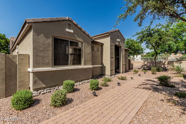 1849 S BALBOA Drive, Gilbert, AZ 85295