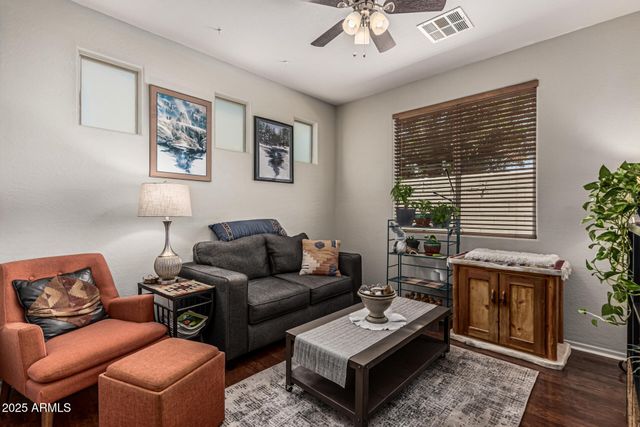 1849 S BALBOA Drive, Gilbert, AZ 85295