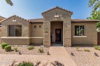 1849 S BALBOA Drive, Gilbert, AZ 85295