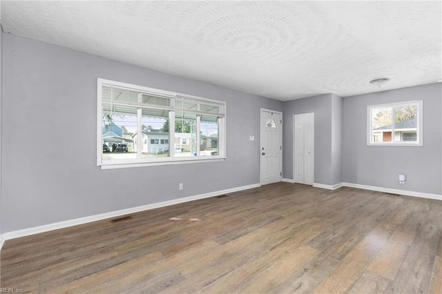 910 Truman RD, Suffolk, VA 23434