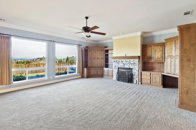 1513 Brinn Drive, Redding, CA 96001