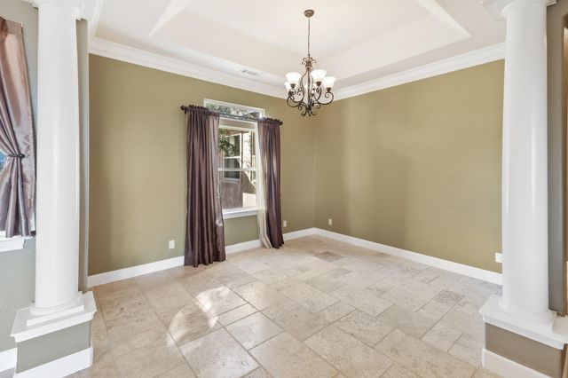 1513 Brinn Drive, Redding, CA 96001