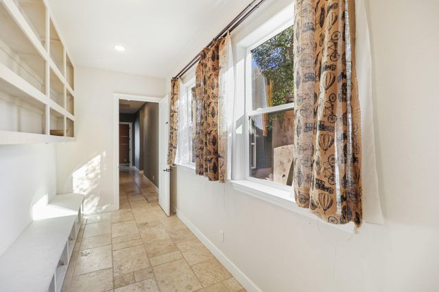 1513 Brinn Drive, Redding, CA 96001