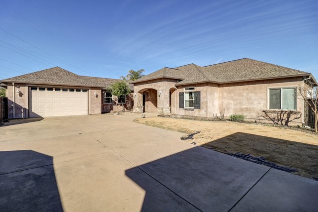 1513 Brinn Drive, Redding, CA 96001