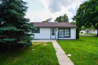5625 N 57th STREET, Milwaukee, WI 53218