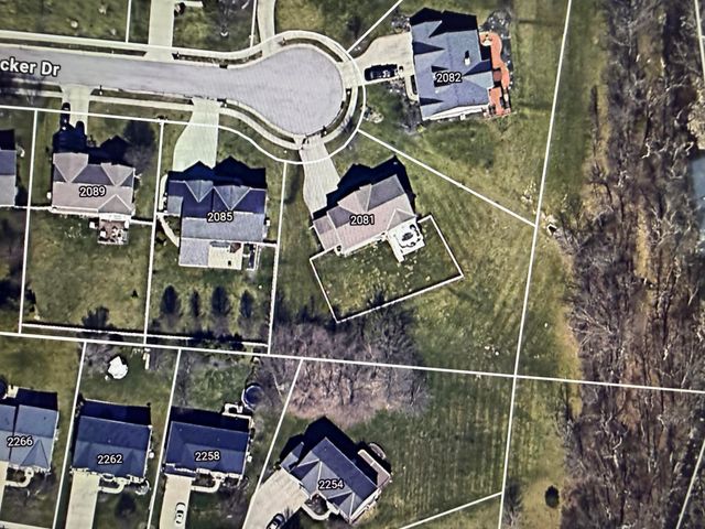 2081 Blankenbecker Drive, Florence, KY 41042