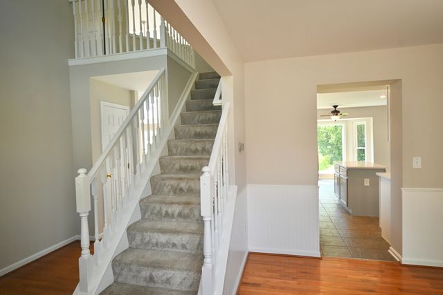 2081 Blankenbecker Drive, Florence, KY 41042