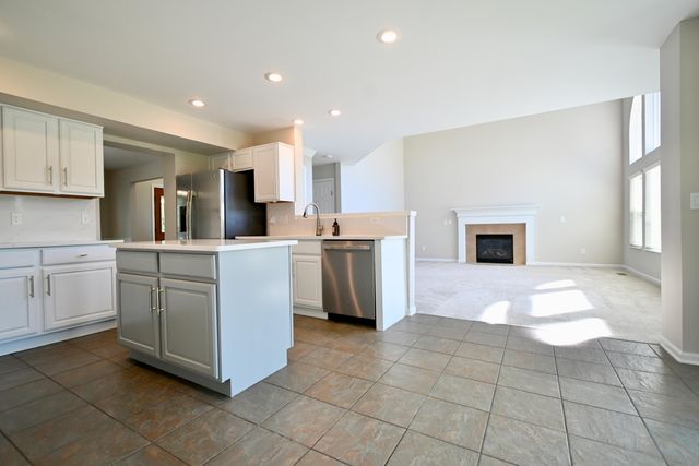 2081 Blankenbecker Drive, Florence, KY 41042