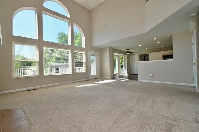 2081 Blankenbecker Drive, Florence, KY 41042