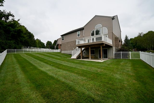 2081 Blankenbecker Drive, Florence, KY 41042