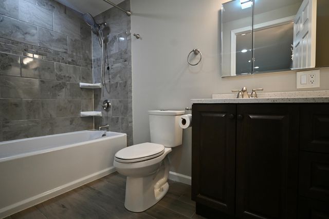 2081 Blankenbecker Drive, Florence, KY 41042