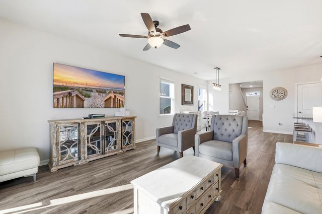 308 Picnic Basket Pl., Longs, SC 29568