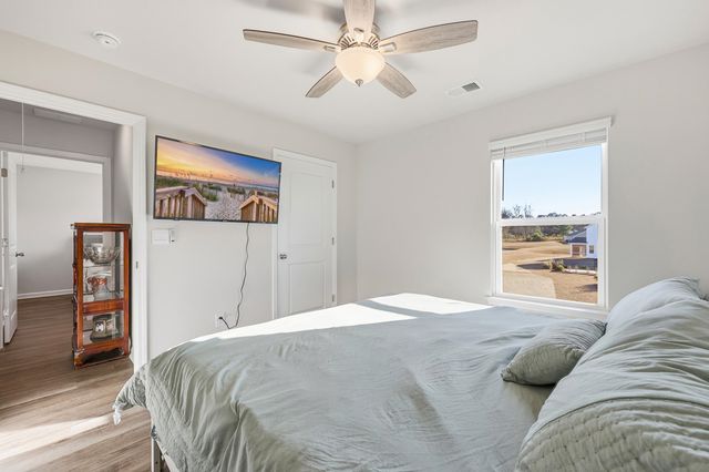 308 Picnic Basket Pl., Longs, SC 29568