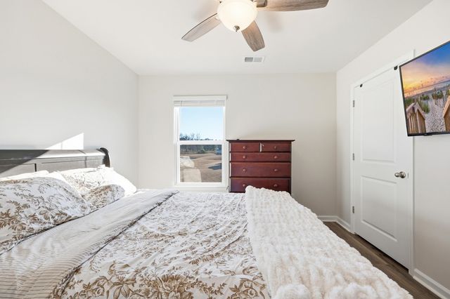 308 Picnic Basket Pl., Longs, SC 29568