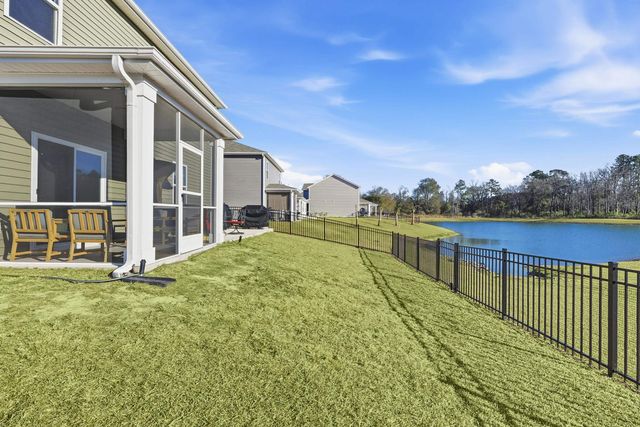 308 Picnic Basket Pl., Longs, SC 29568