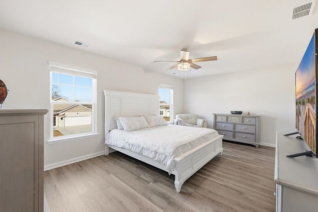 308 Picnic Basket Pl., Longs, SC 29568