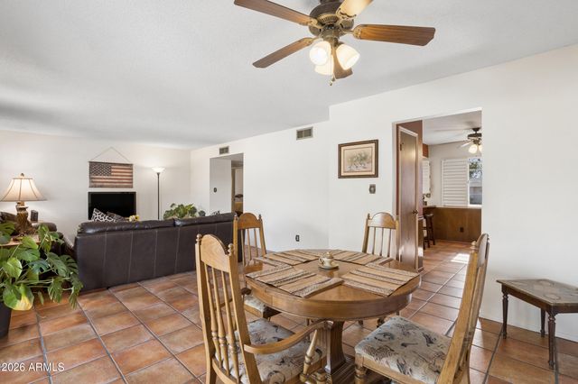 815 S SARANAC Avenue, Mesa, AZ 85208
