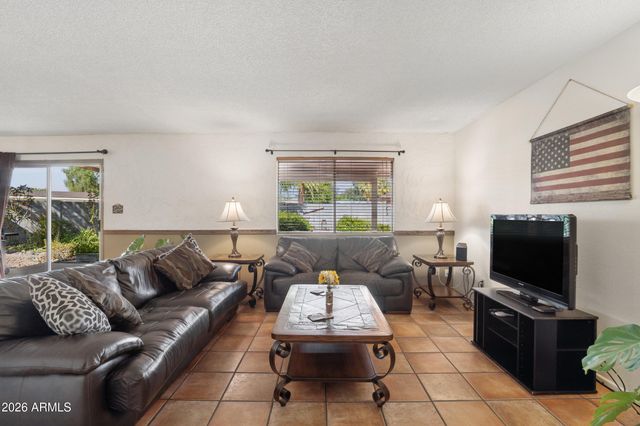 815 S SARANAC Avenue, Mesa, AZ 85208