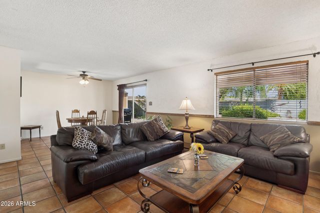 815 S SARANAC Avenue, Mesa, AZ 85208