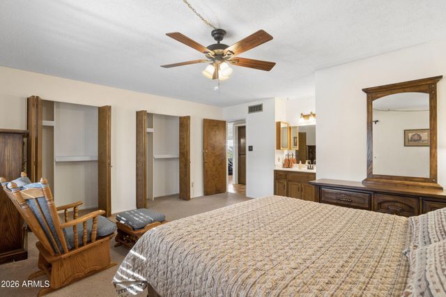 815 S SARANAC Avenue, Mesa, AZ 85208