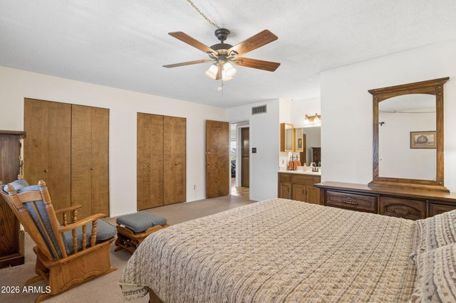 815 S SARANAC Avenue, Mesa, AZ 85208
