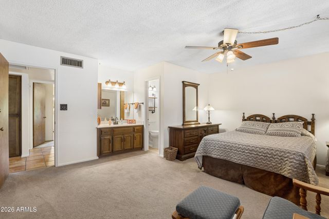 815 S SARANAC Avenue, Mesa, AZ 85208