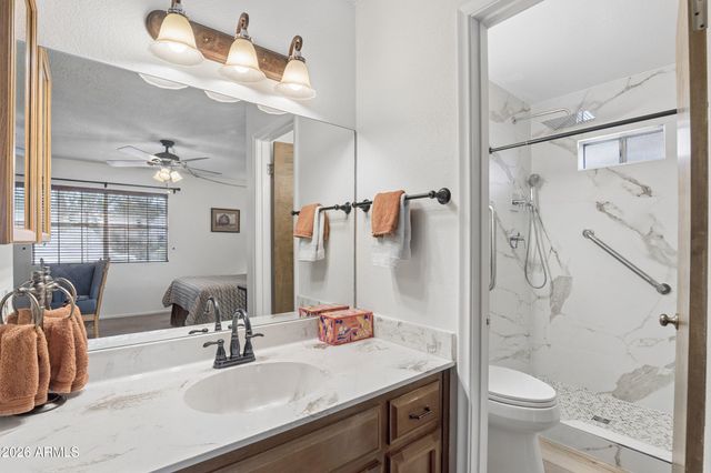815 S SARANAC Avenue, Mesa, AZ 85208