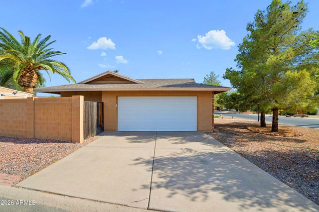 815 S SARANAC Avenue, Mesa, AZ 85208