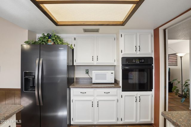815 S SARANAC Avenue, Mesa, AZ 85208