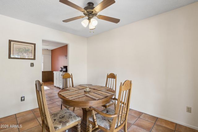 815 S SARANAC Avenue, Mesa, AZ 85208