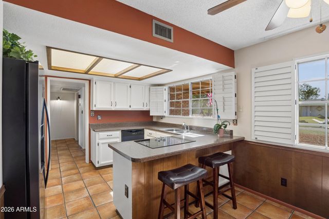 815 S SARANAC Avenue, Mesa, AZ 85208