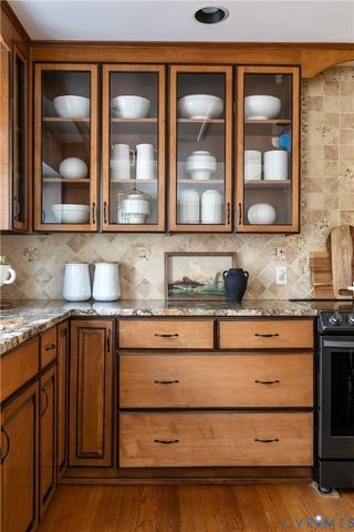 3000 River Hills Ln, Midlothian, VA 23113