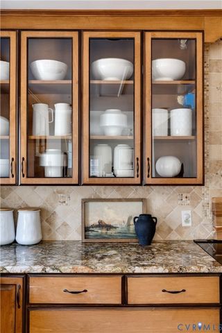 3000 River Hills Ln, Midlothian, VA 23113