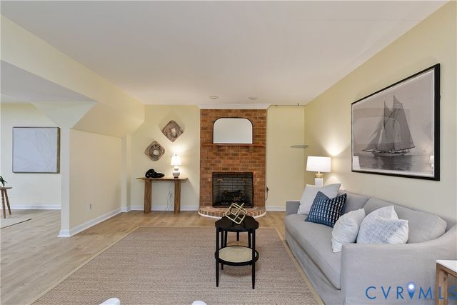 3000 River Hills Ln, Midlothian, VA 23113