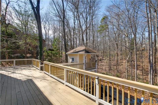 3000 River Hills Ln, Midlothian, VA 23113