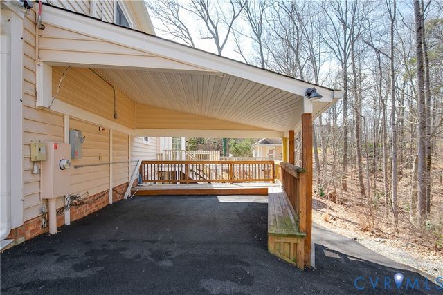 3000 River Hills Ln, Midlothian, VA 23113