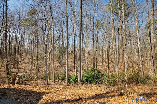 3000 River Hills Ln, Midlothian, VA 23113