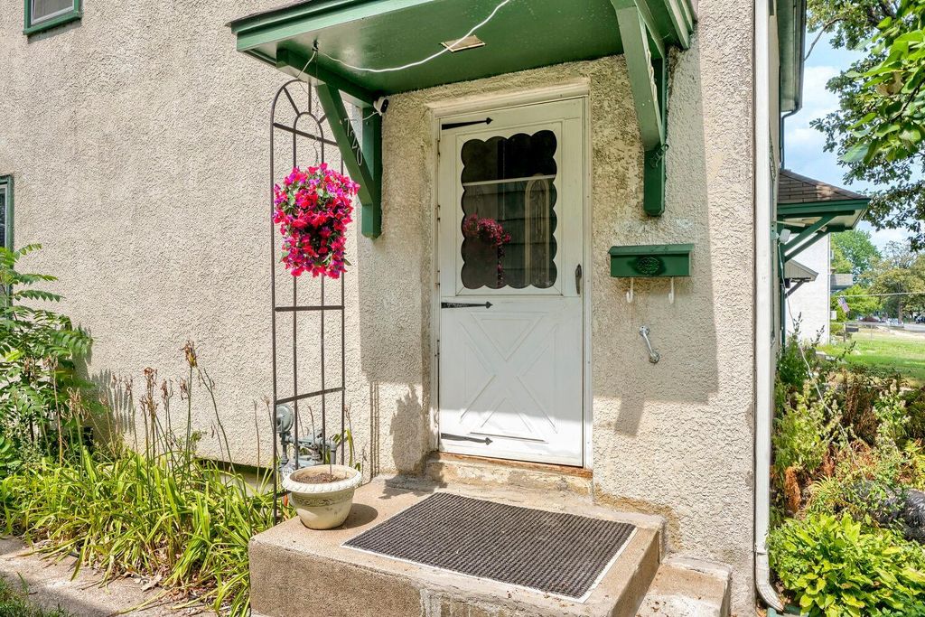 720 1st Avenue S, South Saint Paul, MN 55075 — photo 2