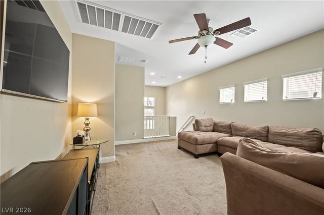 9590 Greensburg Avenue, Las Vegas, NV 89178
