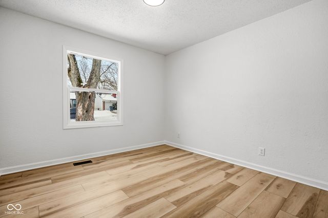 7628 E 34th Place, Indianapolis, IN 46226