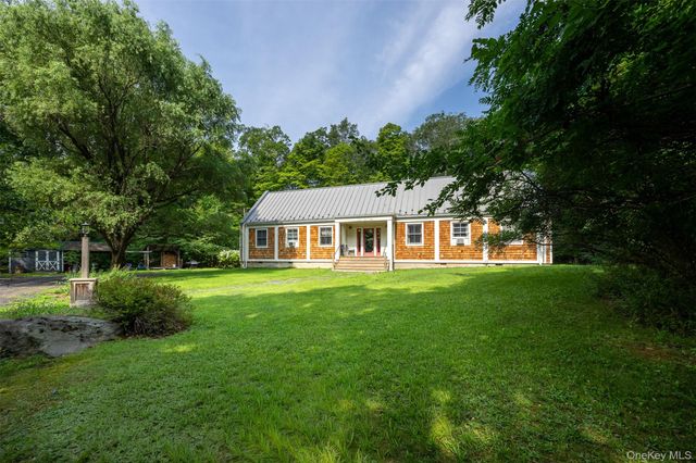 248 Stoll Road, Saugerties, NY 12477